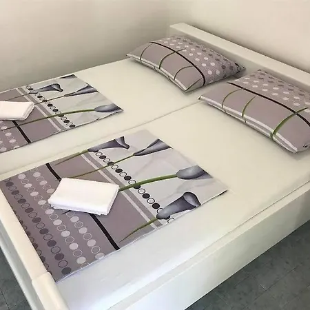 With A Parking Space Pirovac, Sibenik - 13977 * Pirovac