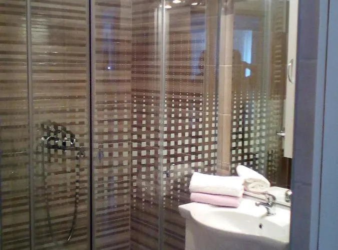 アパート With A Parking Space Pirovac, Sibenik - 13977 ピロヴァッツ