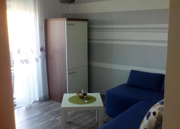 With A Parking Space Pirovac, Sibenik - 13977 アパート