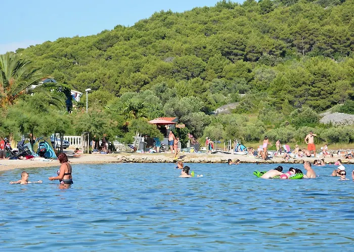 With A Parking Space Pirovac, Sibenik - 13977 アパート